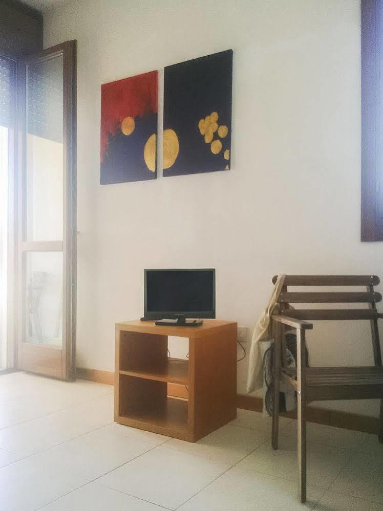 Parri, Bologna By Short Holidays Apartment Luaran gambar