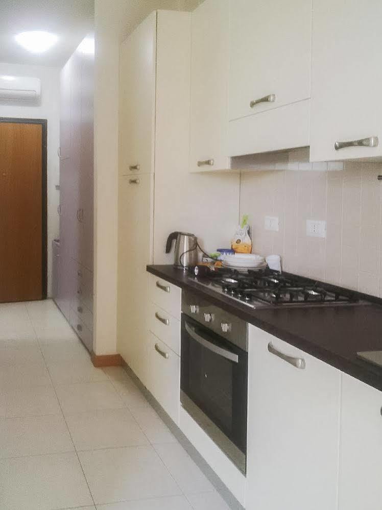 Parri, Bologna By Short Holidays Apartment Luaran gambar